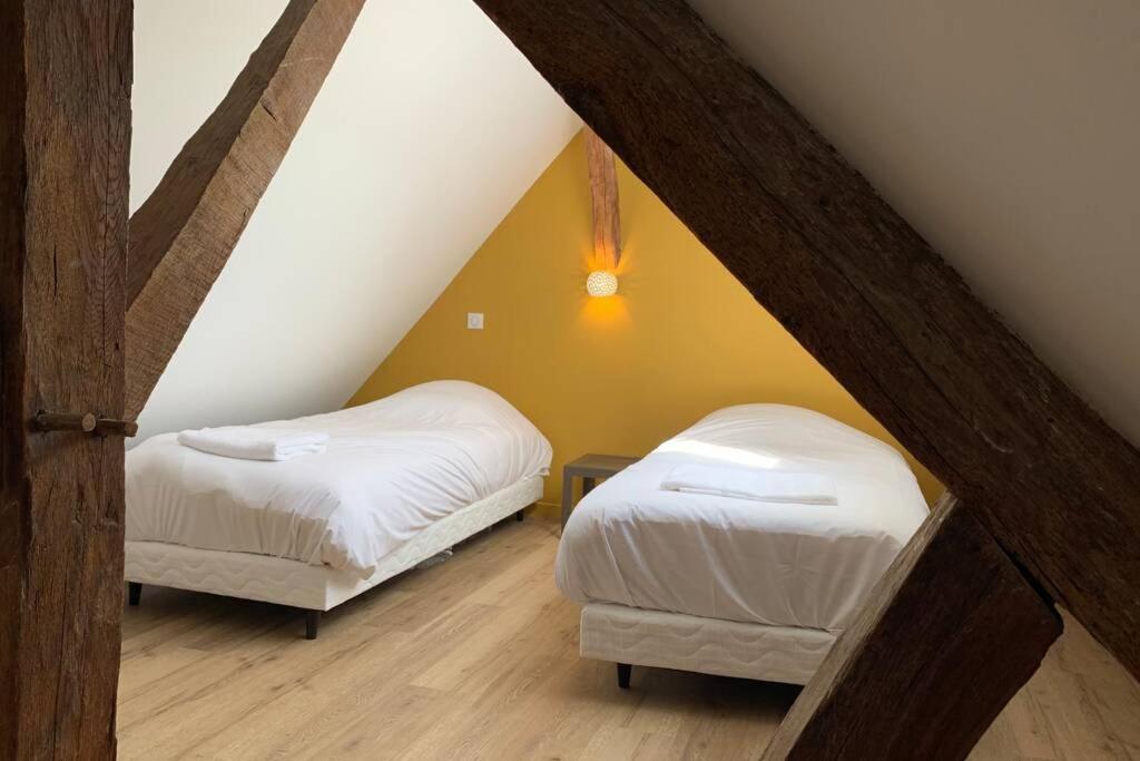 Le Cheval Bixio Apartman Beaune  Kültér fotó