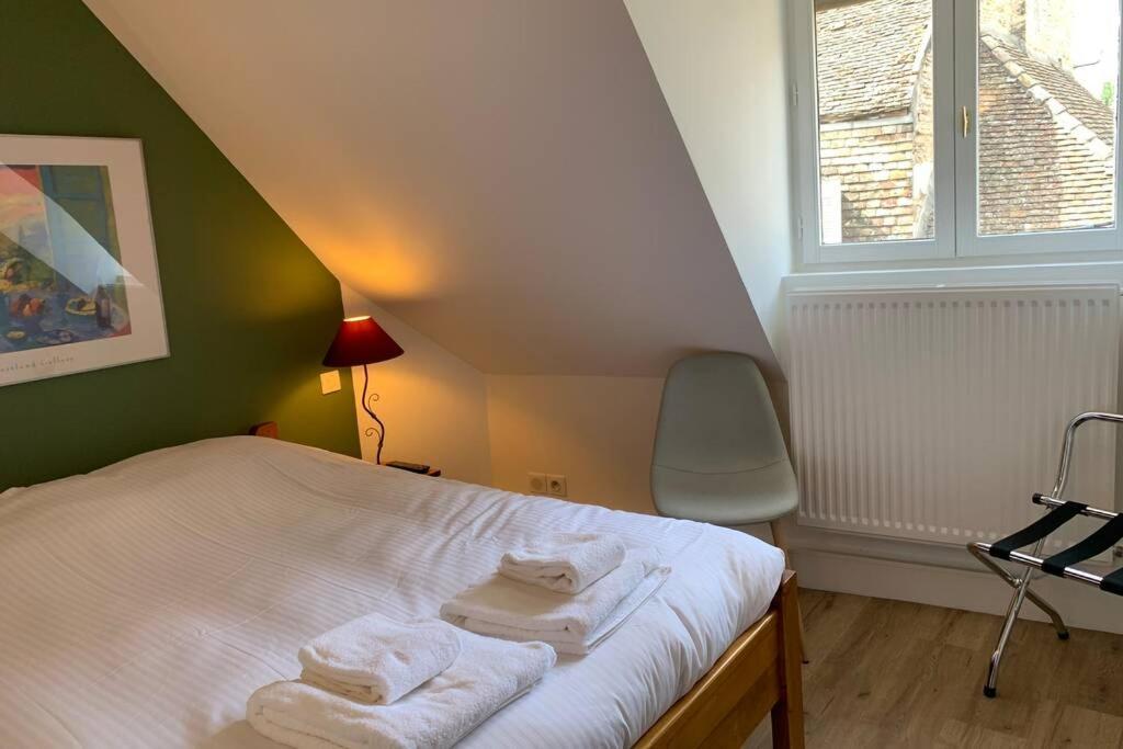 Le Cheval Bixio Apartman Beaune  Kültér fotó